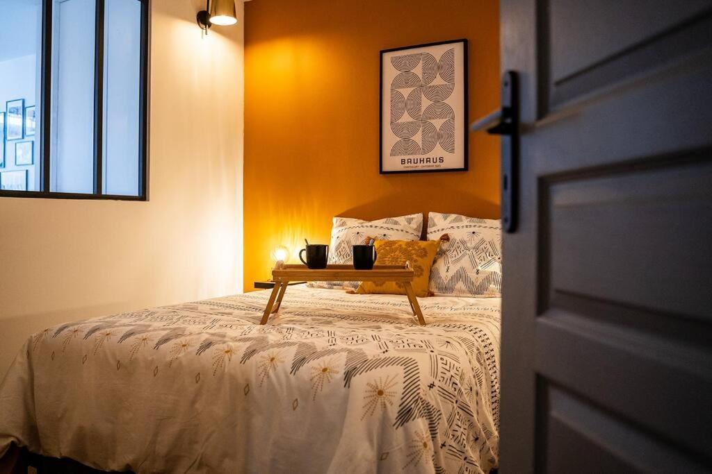 Le Cocon Retro-Chic A La Capitale Apartman Saint-Denis Kültér fotó